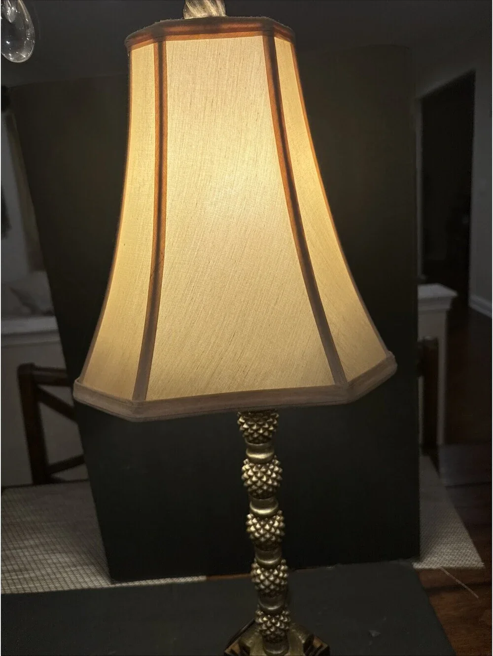 Rare Uttermost Pineapple Designed Body Indoor/Outdoor Table Lamp 31” H